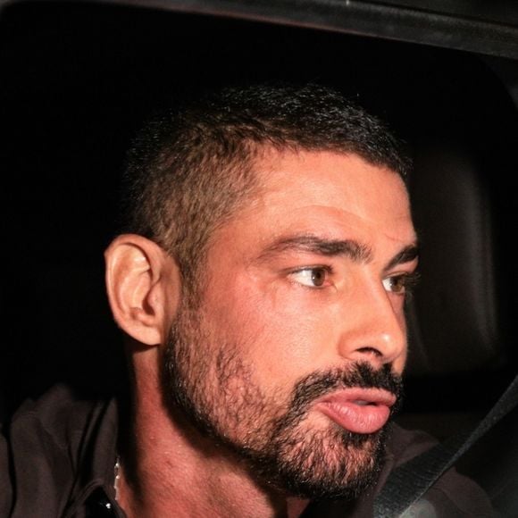 Cauã Reymond em meio a polêmicas teria sido alvo de indireta da ex-mulher Mariana Goldfarb sobre misoginia