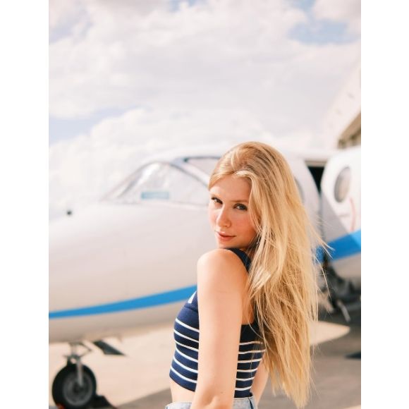 Cela Lopes é influencer, gaúcha e uma das cotadas para lugar de Virgínia no 'Sabadou', do SBT