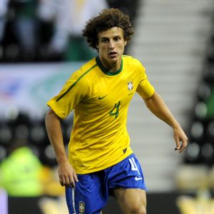 Na Copa do Mundo de 2014, disputada no Brasil, David Luiz foi um dos principais zagueiros, titular absoluto e figura mais carismática da Seleção Brasileira. Ele ganhou destaque ao marcar um gol de falta nas quartas de final contra a Colômbia e chorou copiosamente após a eliminação