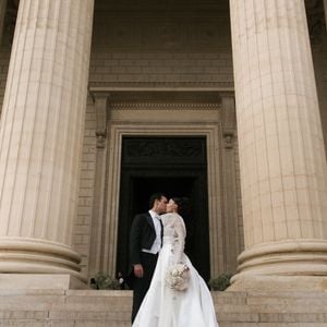 Casamento de luxo de Elisa Zarzur e Alexandre Negrão foi na Igreja de la Madeleine e definido como 'Celebração da Bênção'