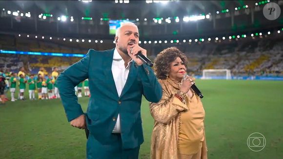 Belo, um dia após se envolver em polêmica por conta do Hino Nacional, foi condenado na Vara Cível de São Paulo por faltar a show