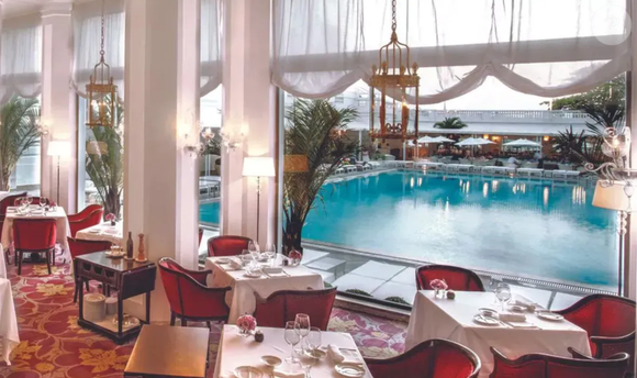 O restaurante de luxo Cipriani, localizado no Copacabana Palace, vai fechar por tempo indeterminado.