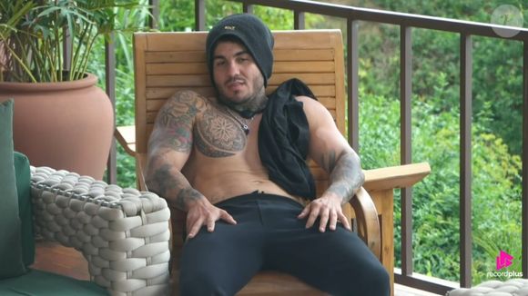 Wallas pode escapar da eliminação em A Fazenda 17