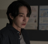 Lee Soo-hyuk, de 'Desgraça ao Seu Dispor', interpreta o detetive Ji-wook, responsável pela investigação das mortes ligadas às misteriosas 'Linhas S'