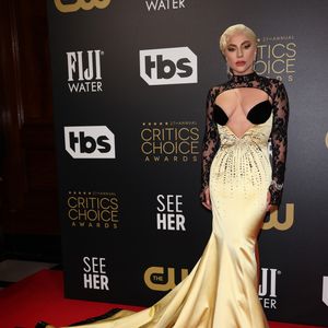 Antes e depois de Lady Gaga: 50 fotos que comprovam a evolução da moda e beleza da cantora desde 2005