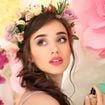 Perfume La Vie Est Belle En Rose: 3 fragrâncias elegantes e parecidas com rosas que vão te deixar com cheiro de rica já!
