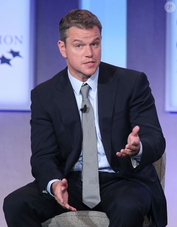 Durante sua hospedagem no país, Matt Damon testemunhou as dificuldades que enfrentavam diariamente devido à falta de acesso à água potável e à infraestrutura básica de saneamento