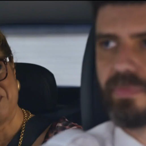 A parceria criminosa entre Pilar (Isabel Teixeira) e seu motorista está com os dias contados em Quem Ama Cuida. O personagem de Renato Luciano terá uma morte trágica antes da passagem de tempo da novela