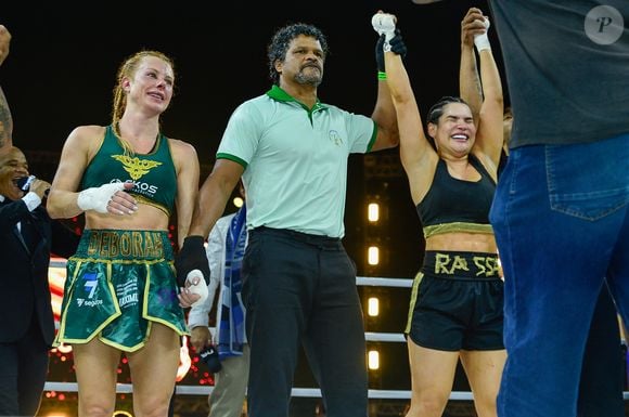 Raíssa Barbosa venceu Deborah Albuquerque por decisão unânime no Fight Music Show: