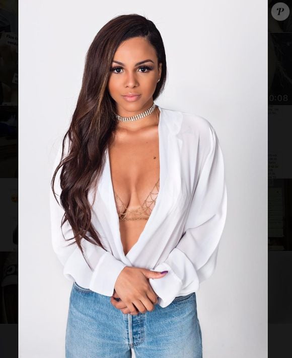 Gabily, de 'A Fazenda 17':  exibia cabelo castanho em 2018