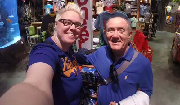 Na noite desta segunda-feira (14), Lílian compartilhou em seu Instagram uma foto de um momento especial em família, reunindo o ex-comediante da TV Globo com seus filhos, em meio a rumores e especulações, incluindo Juliana, de 47 anos.