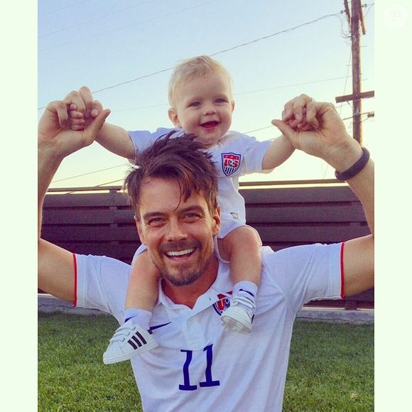 Josh Duhamel, com o filho Axl, ainda pequeno