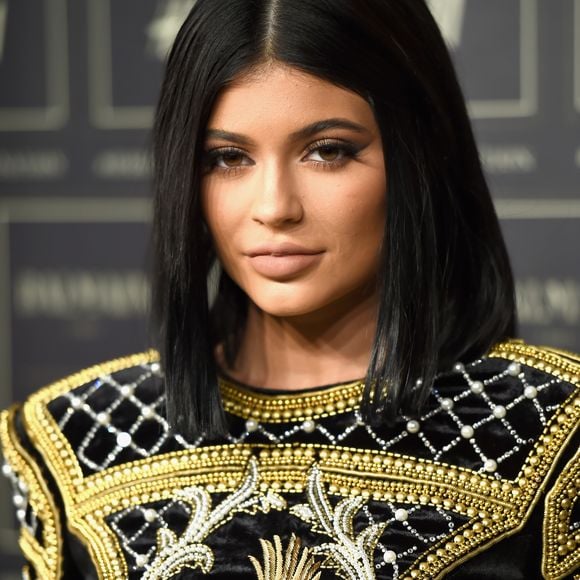 Antes e depois Kylie Jenner: em 65 fotos, veja a evolução da beleza da influencer após a fama e tudo sobre a sua jornada estética