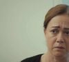 Mãe de Sirin, Hatice nota que o dinheiro dado por Sarp sumiu do local onde ela o guardou na novela 'Força de Mulher'