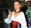 Juliette chegou sorridente ao show, mas pouco depois foi flagrada aos prantos