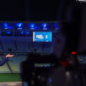 Galvão Bueno procurou a unidade de saúde após se queixar de dores no rim