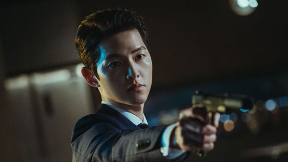 Na Netflix: 5 doramas em que os vilões são tão carismáticos que a gente torce por eles - custe o que custar!