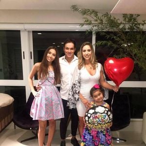 Com o passar do tempo e crescimento de Vanessa Lopes, Lica Lopes foi mudando seu visual