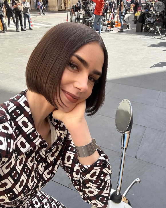 “Emily em Paris” voltou oficialmente à Netflix no dia 18 de dezembro