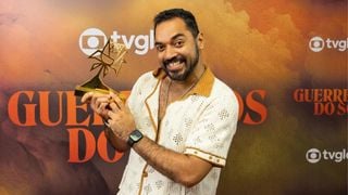 De malabarista a quase morte: aos 40 anos, Thomás Aquino carrega um histórico de perrengues difícil de engolir; ator de 'Coração Acelerado' vive auge no ar em duas novelas da Globo