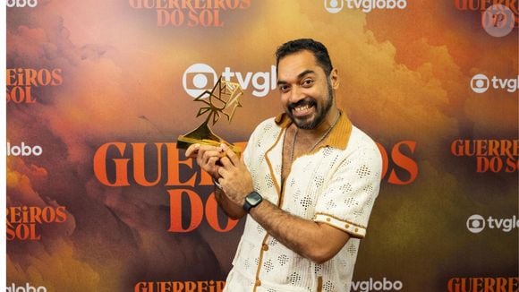 Thomás Aquino, o Josué de 'Guerreiros do Sol', completa 40 anos neste domingo, 26 de abril