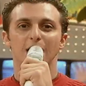 ‘Caldeirão do Huck’ perdeu para o ‘Programa Raul Gil’ no Ibope após exibir as atrações repetidas