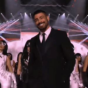 Ator se recusou a passar pelo tapete azul e permaneceu recluso até a hora da apresentação