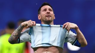 Mãe de Lionel Messi revela a ligação telefônica que tiveram minutos depois da eliminação da Inglaterra: 'Chorando e...'