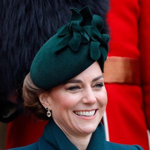 Kate Middleton voltou a comparecer no Dia de São Patrício após ter ficado afastada durante um período para se cuidar diante da descoberta do câncer.