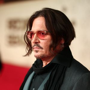 O Capitão Jack Sparrow pode estar prestes a voltar ao mar. Johnny Depp