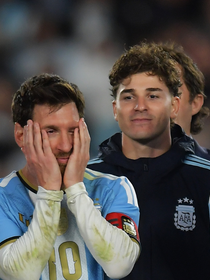 Três de fora do último tango de Messi: quem são os jogadores campeões pela Argentina que não foram à despedida do craque de 39 anos