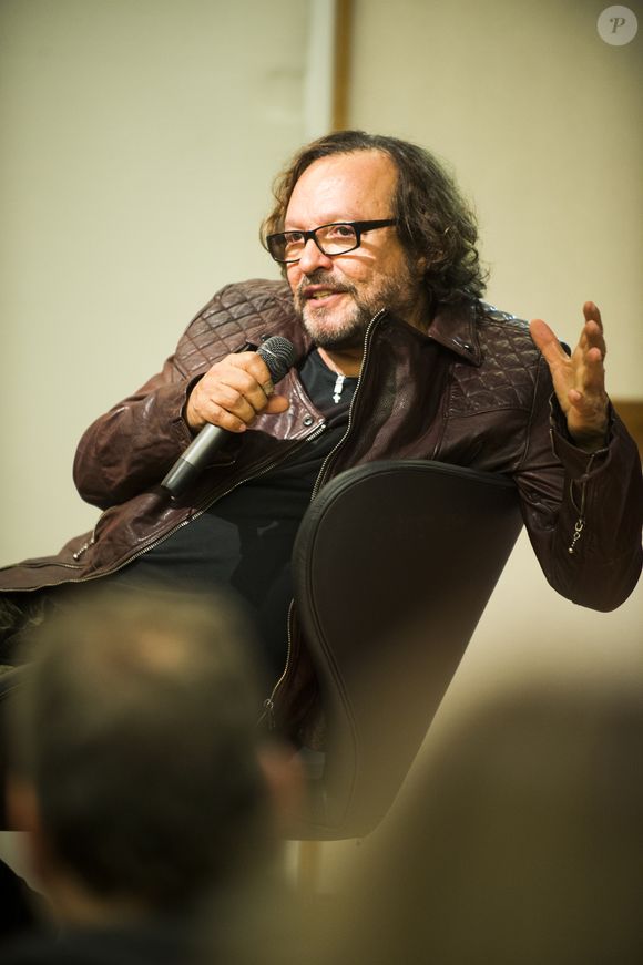 Diretor de 'A Viagem', Wolf Maya fugiu de doutrinação ao trabalhar na novela: 'História com traumas, com tramas, com ganchos, como diz respeito a um folhetim tradicional'