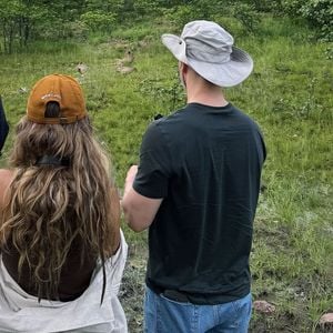 Nina Forlin já tinha aparecido de forma discreta na rede social de Lucas Lima