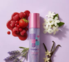 Com mousse de frutas vermelhas, jasmim e fundo de baunilha, o Splash Shimmer Brilho Intergaláctico inspirado em Buzz Lightyear promete transformar qualquer rotina em uma verdadeira missão espacial