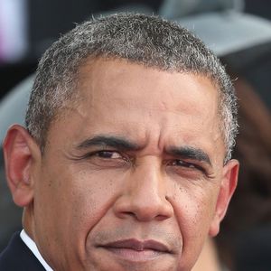 Barack Obama é frequentemente descrito como tendo traços de personalidade introvertidos, apesar de sua profissão como uma figura pública carismática