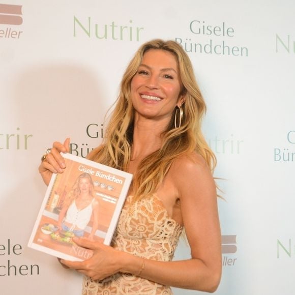 No livro 'Nutrir: receitas simples para corpo e alma', Gisele Bündchen ensinou uma receita de sopa de ervilha super simples