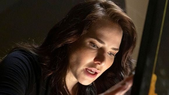 Personagem inusitado de 'Quem Ama Cuida' faz descoberta bombástica e encontra pista capaz de mudar o destino de Adriana