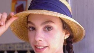 Joyce de 'História de Amor', Carla Marins conheceu ex-marido, 17 anos mais velho, de maneira incomum