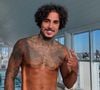 MC Livinho abriu o perfil para mostrar detalhes exclusivos de sua rotina de shows e treinos