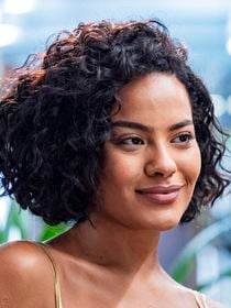 Cabelo curto no Inverno 2026: as duas versões do bob e os 3 tipos de franja que estarão em alta na estação, segundo hairstylist