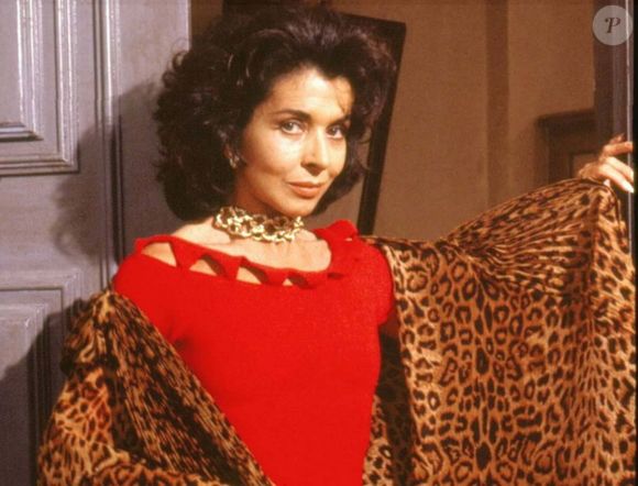 Tieta é criticada por Perpétua.