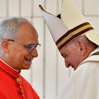 Poucos lembram, mas gesto comovente de Papa Leão XIV demonstrou grande afeto por Francisco durante internação do argentino