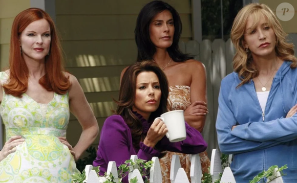 'Desperate Housewives' foi lançada em 2004, e alcançou sete prêmios Emmy. É considerada, até hoje, uma das séries mais vistas no mundo. Ela tem alta coneção com 'Juntas&Separadas', do Globoplay.