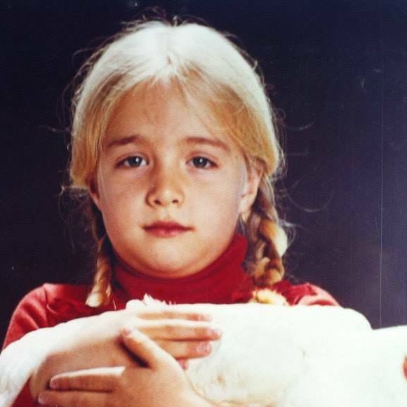 Angélica foi levada pela mãe ao programa do Chacrinha, único local que ela aceitou ir por livre e espontânea vontade