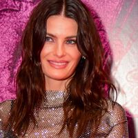 Eu dormi tanto assim? Filho de Isabeli Fontana e Henri Castelli chama atenção pela altura e pelo estilo em festa do padrasto, Di Ferrero