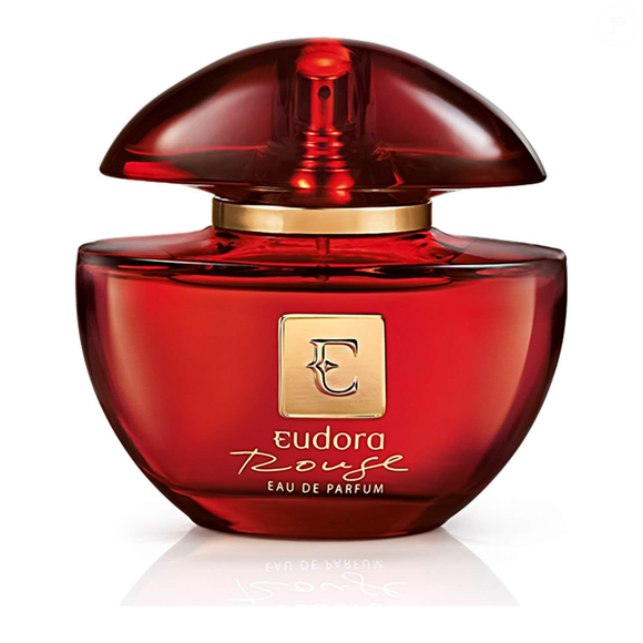 Eudora Rouge tem essência marcante que combina as notas suculentas da Maçã Vermelha e Ameixa com a personalidade da Flor de Jasmim.