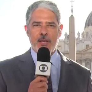 'Bonner tá muito feliz': reação do jornalista da Globo à confirmação de novo Papa viraliza na web