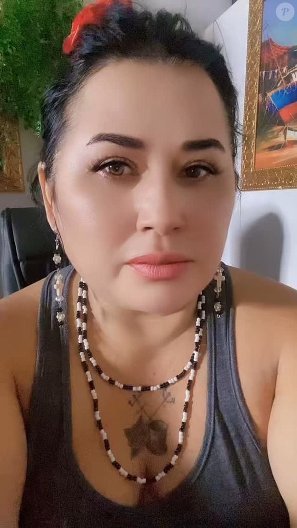 Ex-mulher de Luciano Camargo, Cleo Loyola voltou a tecer comentários ácidos sobre a família do cantor