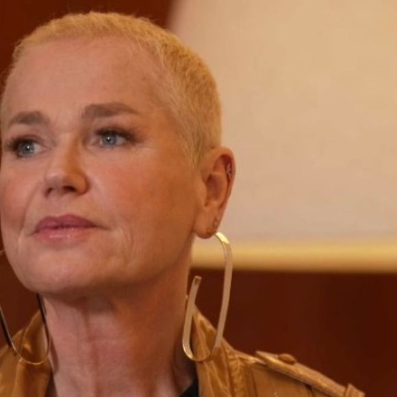 Com a mesma doença de Maiara, Xuxa revela motivo crucial para fazer transplante capilar: 'Estava me sentindo mal'