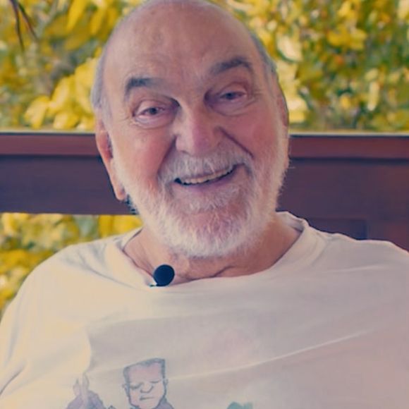 Lima Duarte criou o bordão após reclamação de que as pulseiras de ouro faziam muito barulho durante as gravações